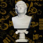 Busto Maradona